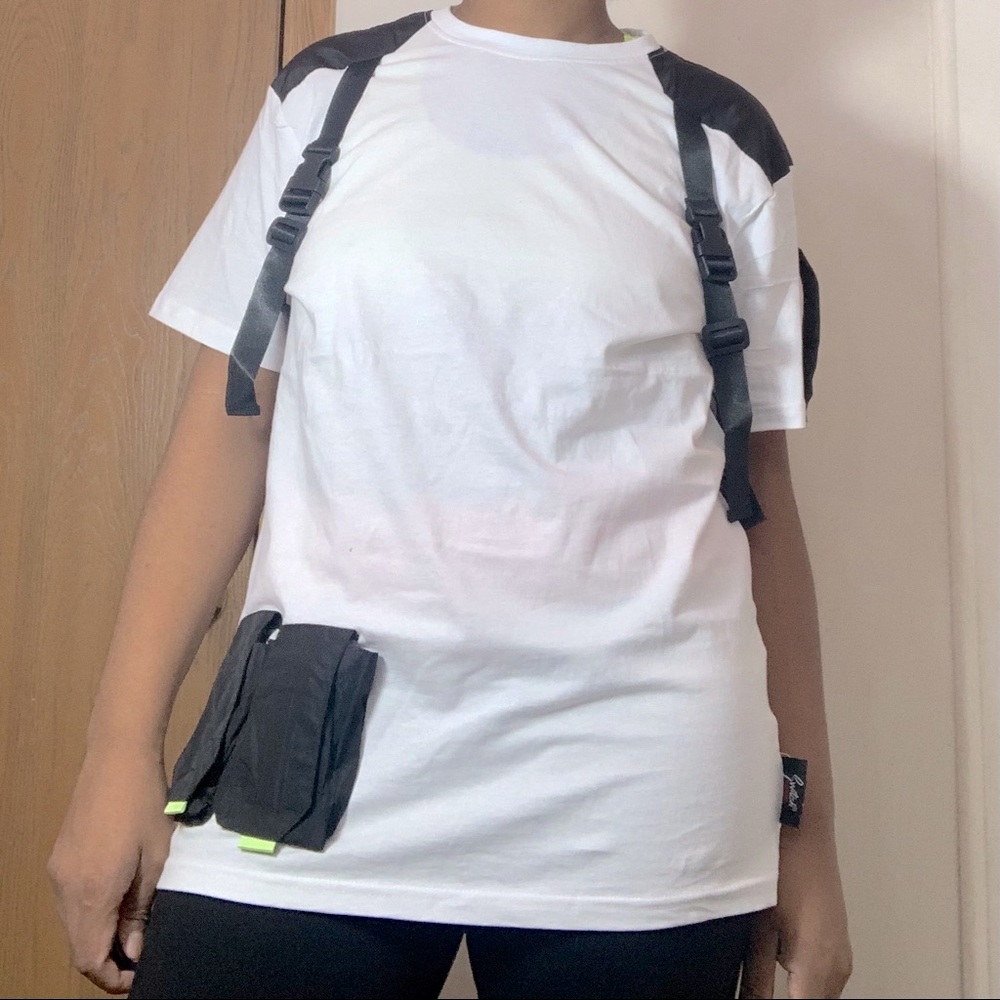 MEN’S SWITCH REMARKABLE TOP WITH MULTIPLE POCKETS